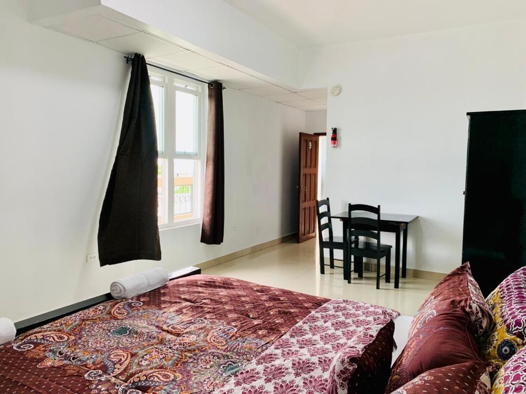 Coastal Bay Suite & Golf Cart Rental San Pedro  Eksteriør bilde